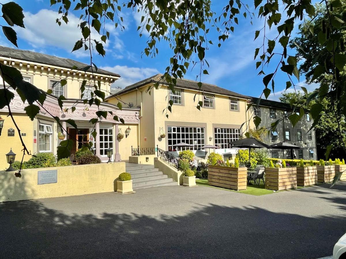 Reigate Manor Hotel Exterior foto